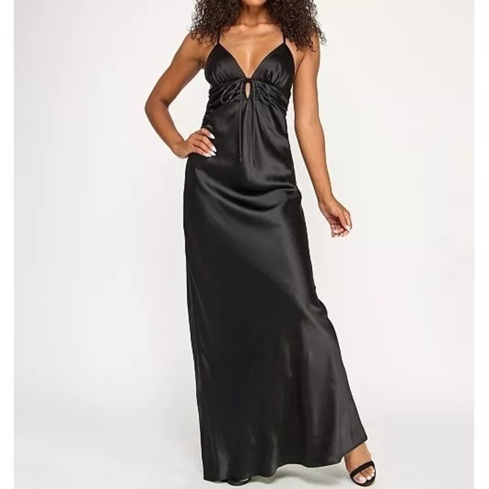 Seni & Cade Satin Back Tie Plunge VNeck Keyhole Long Black Gown Dress Juniors S